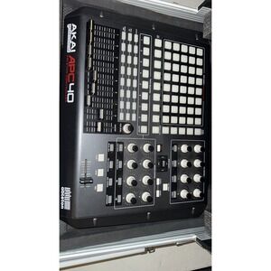 Akai Pro Apc40 Apc40 Ableton Medi Controller‎ W /  Power Supply And Pro X Cases